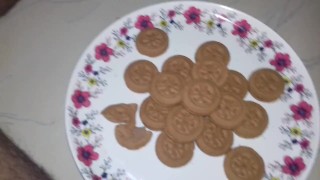 mayanmandev xxxmas 2020 day cumshot on Cream biscuits