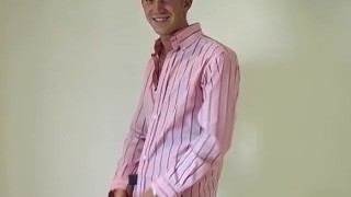BIg dicked British amateur Matt H masturbates and cums solo