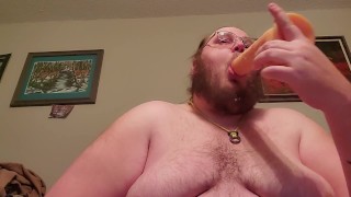 Deepthroating a schlong