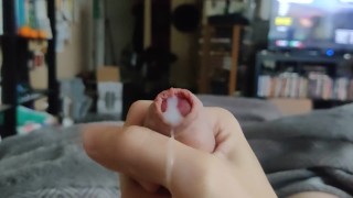 Oozing cumshot aching to be swallowed 