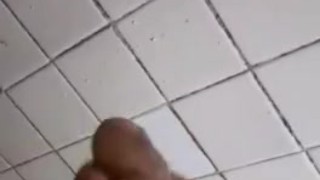 Por las Tetas rica de la vecina
