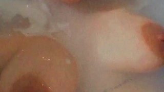 Playing with my pussy in milky bath water 