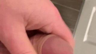 Big dick cums
