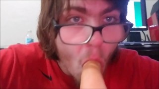 Sucking dick under desk (preview)