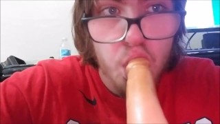 Sucking dick under desk (preview)