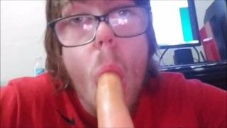 Sucking dick under desk (preview)