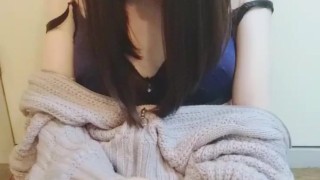セーター着たオトコの娘がペニクリネットリシゴいてオナニー
