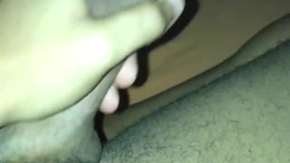 COMPILADO do meu namorado GOSTOSO solo BATENDO PUNHETA e GOZANDO pra mim!