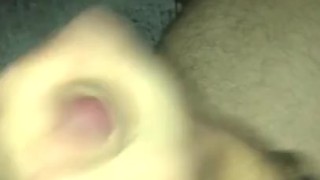 Énorme ejac de ma grosse bite sur une vidéo de lizashultz ❤️❤️français muscler