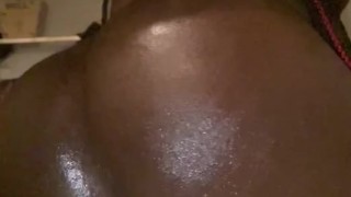 Shakeing fat oiled ass