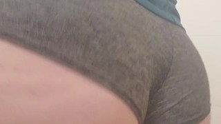 Big booty shake