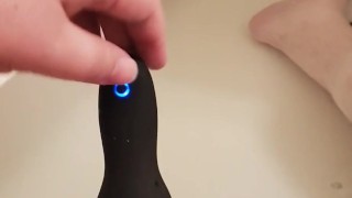 Using a cock vibrator in the bath