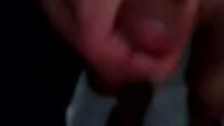 Chileno se masturba en el baño