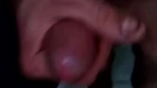 Chileno se masturba en el baño