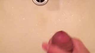 晚上无聊撸一发