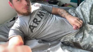 Army mechanic masturbate