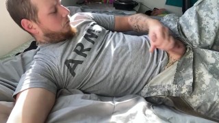Army mechanic masturbate