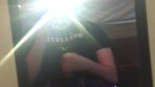 Teen JERKS OFF IN MIRROR