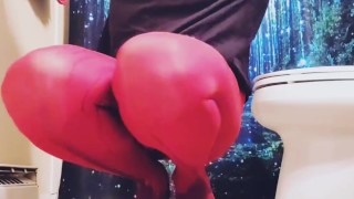 Femboy pissing in leggings and making a mess
