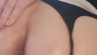 Onlyfans girl satisfying fans 