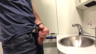 Jerking off in a train