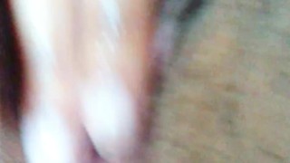 Masturbating and cumming at home - Clitoris massage