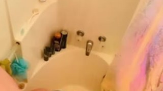 Cumming on each other’s faces in the shower