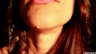 Mi gran lengua larga con mucha saliva - Fetiche -