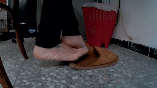 Look at my sexy feet while I'm sitting!! Enjoy it!!