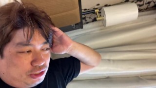 ホテルに到着したときに様子を説明する男-2020年9月30日