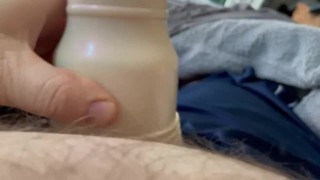 Cumming in fleshlight 