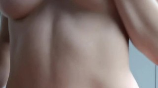 Селфи терапия от опытной шлюшки