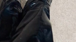 Boot worship