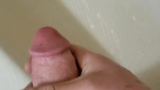 Pee and Cum in the tub
