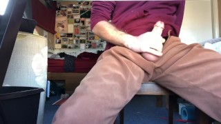 He couldn’t resist-stroking his cock in class 