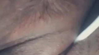 Œuf vibrant dans ma grosse chatte