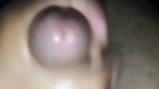 Masturbando Pene 18cm con lubricante