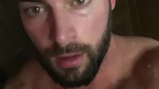 Hot abs and cock shower Nick_Bayne 