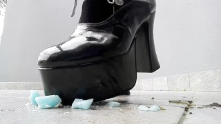 Lady Nymphelin breaks and tramples objects - part 2