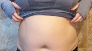 Slowmo Belly Wiggles&Jiggles