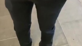 Angela Doll - Je trouve un inconnu dans un centre commercial pour me faire sodomiser dans le parking