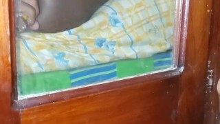 Unicornxja Jerking off and fuxking his bussy 