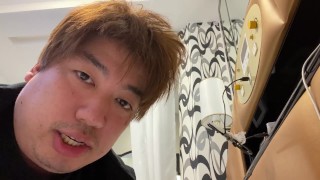 SNSマーケティングについて語る男
