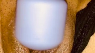 Cumming with vibrator 
