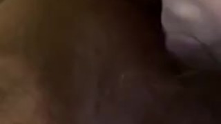 Trying a dildo for the first time 