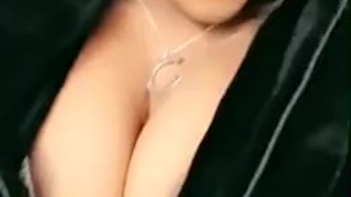 She gets so wet 