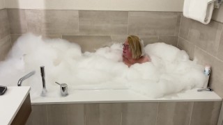 Messing Around In Jaccuzi!