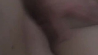 Écoutez cette chienne couiner, un vrai plaisir de baiser ce genre de meuf - dirtytalk