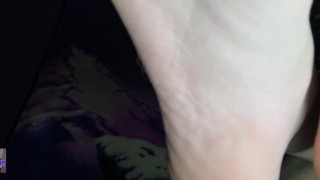 Feet feet and more feet