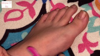 chilling, caring of woman's feet, dirt removal, clear nail polish, Part2 - Glimpseofme